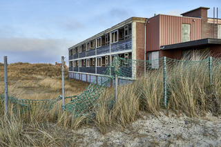 Terschelling, abandon Hotel Punthoofd